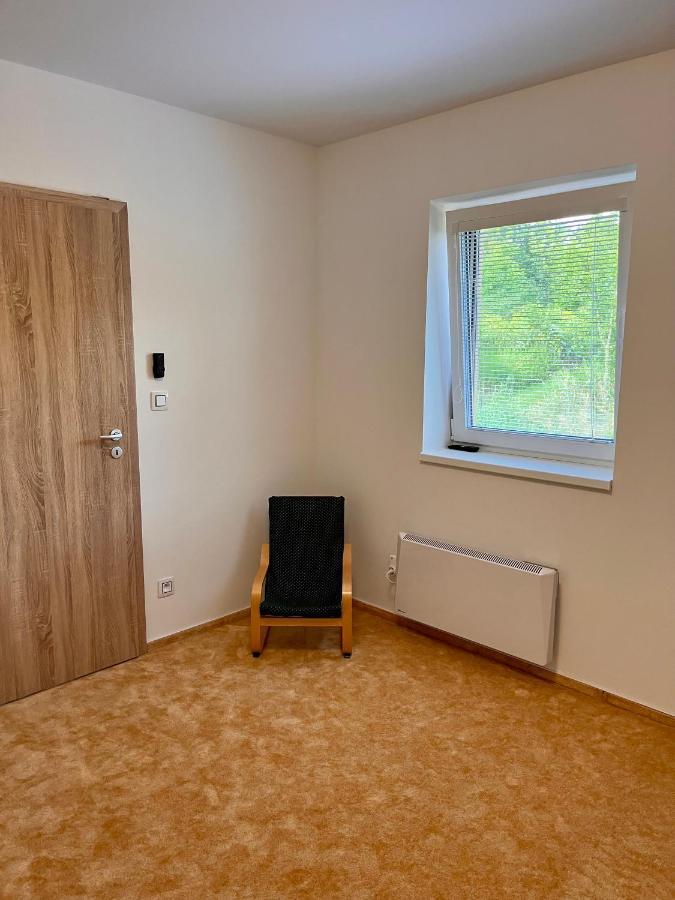 Moravany U Srubuアパートメント エクステリア 写真